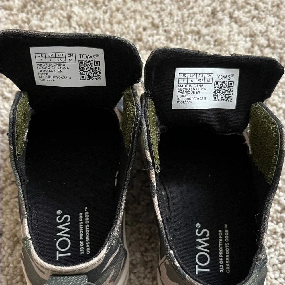 TOMS Toddler Camo Sneakers